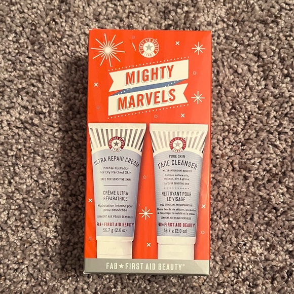 FAB First Aide Beauty duo pack, face cleanser & Ultra repair cream - Picture 2 of 6